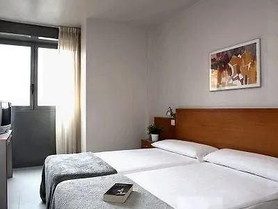 Hostal Lami Esplugues de Llobregat Penzion