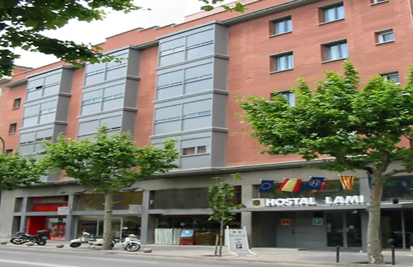 ** Konukevi Hostal Lami Esplugues de Llobregat İspanya